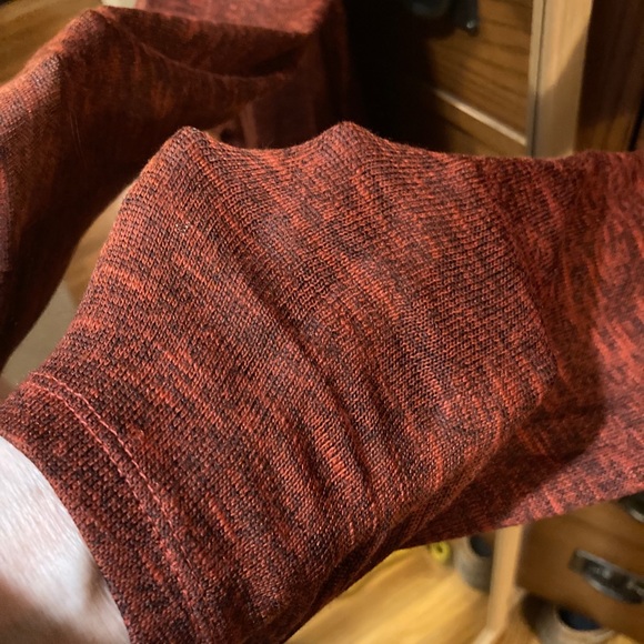 ๐ Faded Glory (1X - 16W) L/S sheer orange tunic - Picture 7 of 11